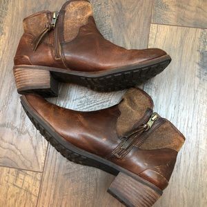 Brown leather ankle ugg boots